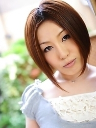 Hot Hiromi Tominaga loves posing Hot Hiromi Tominaga loves posing