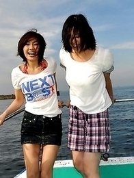 Really hot Japanese girls on a boat Really hot Japanese girls on a boat