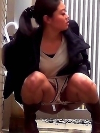 Japanese Piss Fetish Videos - Girls Pissing - Caught In the Act Japanese Piss Fetish Videos - Girls Pissing - Caught In the Act