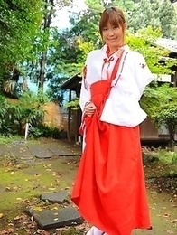 Yuuno Hoshi gets caught in garden Yuuno Hoshi gets caught in garden