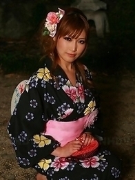 Hot lady in kimono Eri Hoshikawa Hot lady in kimono Eri Hoshikawa