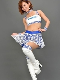 Ichika Nishimura in long boots and short skirt is playful Ichika Nishimura in long boots and short skirt is playful