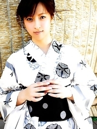 Kasumi Nakane with sexy legs shows hot cleavage outdoor Kasumi Nakane with sexy legs shows hot cleavage outdoor