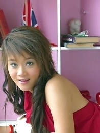 See Honey Rym give herself a sensational thrill as she touches herself. She pulls down her panties and this babe has a pussy that is very hairy. See Honey Rym give herself a sensational thrill as she touches herself. She pulls down her panties and this babe has a pussy that is very hairy.