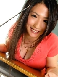 Nonami Takizawa in short skirt shows immense tits in bra Nonami Takizawa in short skirt shows immense tits in bra